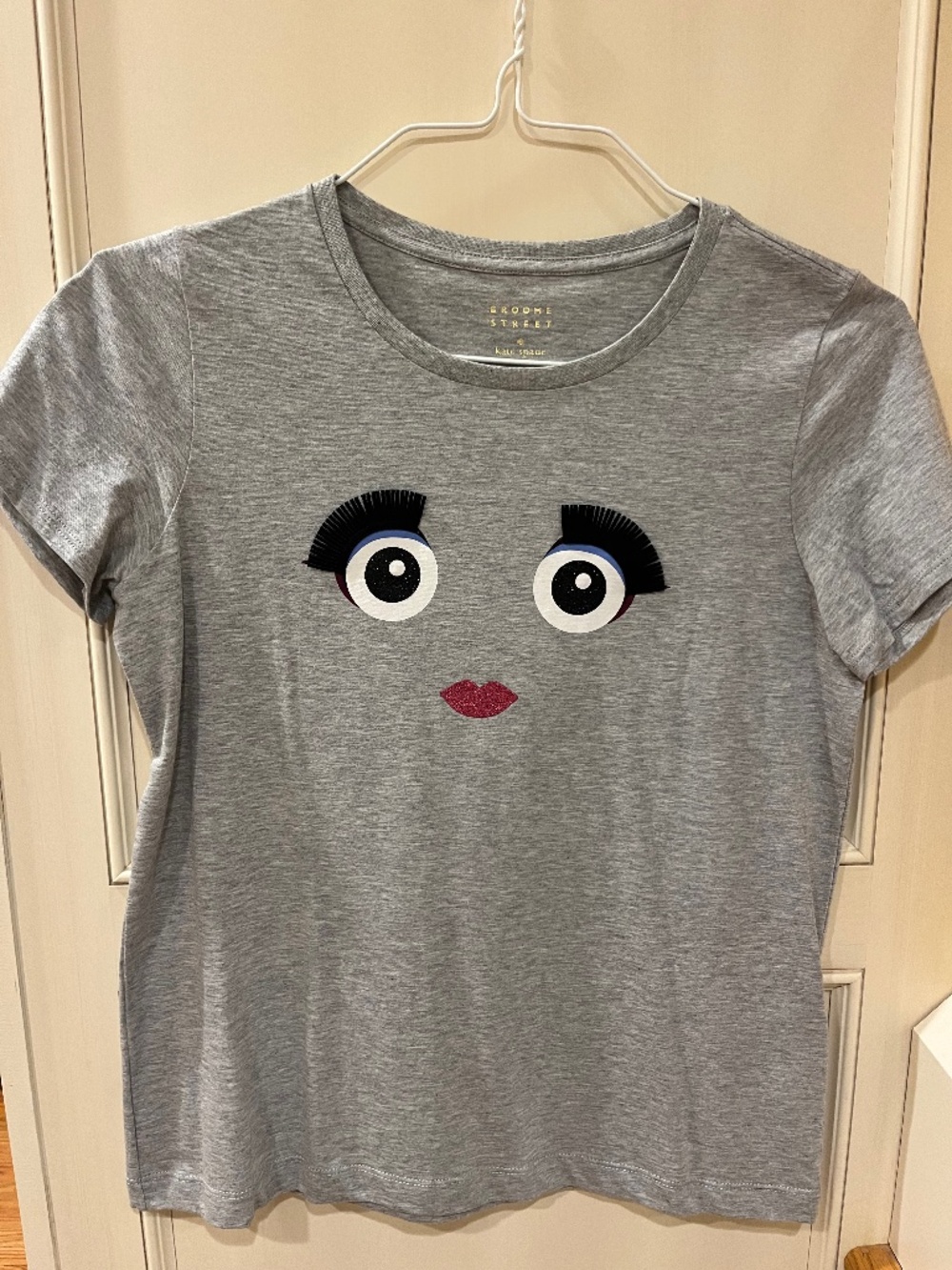 Kate Spade Broom Street Whimsical Gray T-shirt Size S